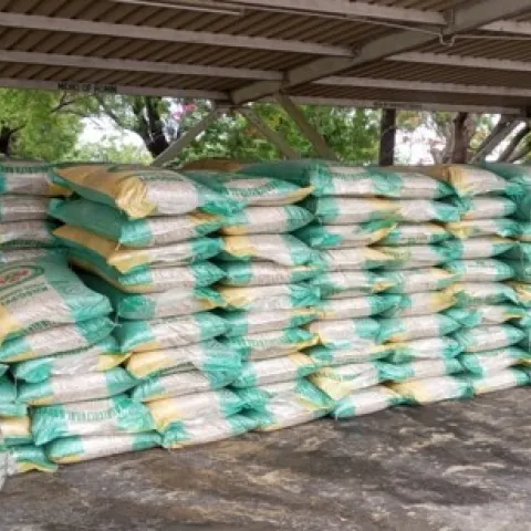 ashaka-community-fertiliser-distribution-by-lafarge-africa-1.jpg